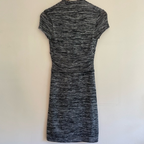 Maeve short sleeve V neck sweater dress black and white Size XS petite - Picture 2 of 7